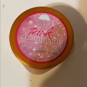 pink champagne tree hut